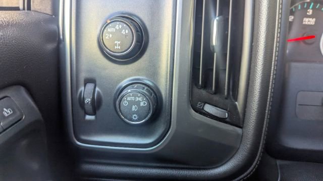 Used 2016 Chevrolet Silverado 1500 LTZ image 28