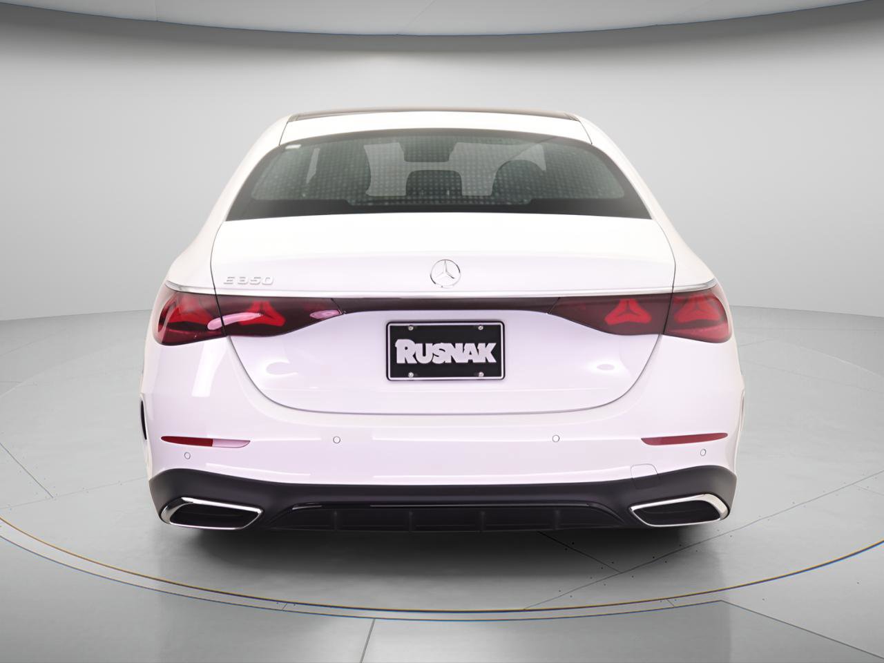 New 2026 Mercedes-Benz E 350 Sedan image 3