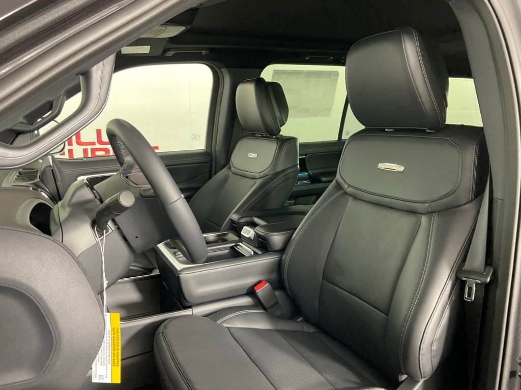 New 2026 Ford Expedition Max Platinum w/ Stealth Appearance Package AWD/4WD image 14