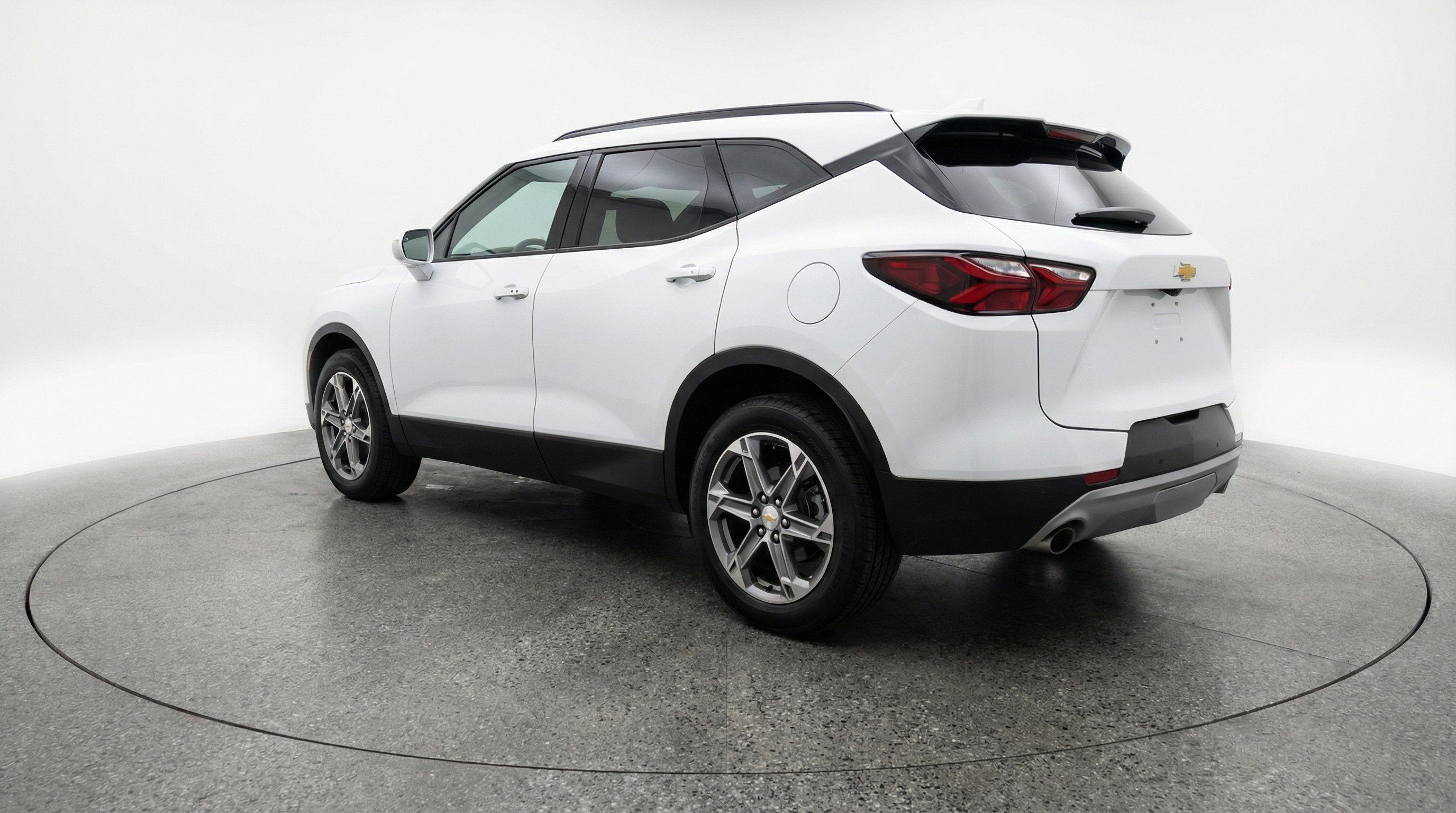 Used 2025 Chevrolet Blazer LT image 6