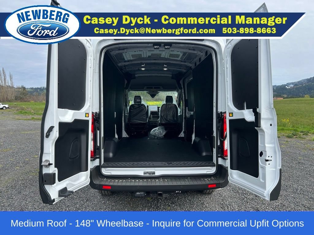 New 2026 Ford Transit 250 148 Medium Roof w/ Load Area Protection Package RWD image 8