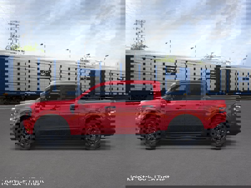 New 2026 Ford Maverick XLT image 3