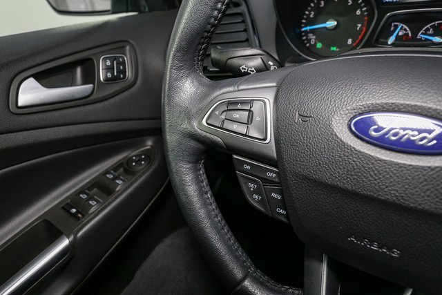 Used 2019 Ford Escape Titanium image 28