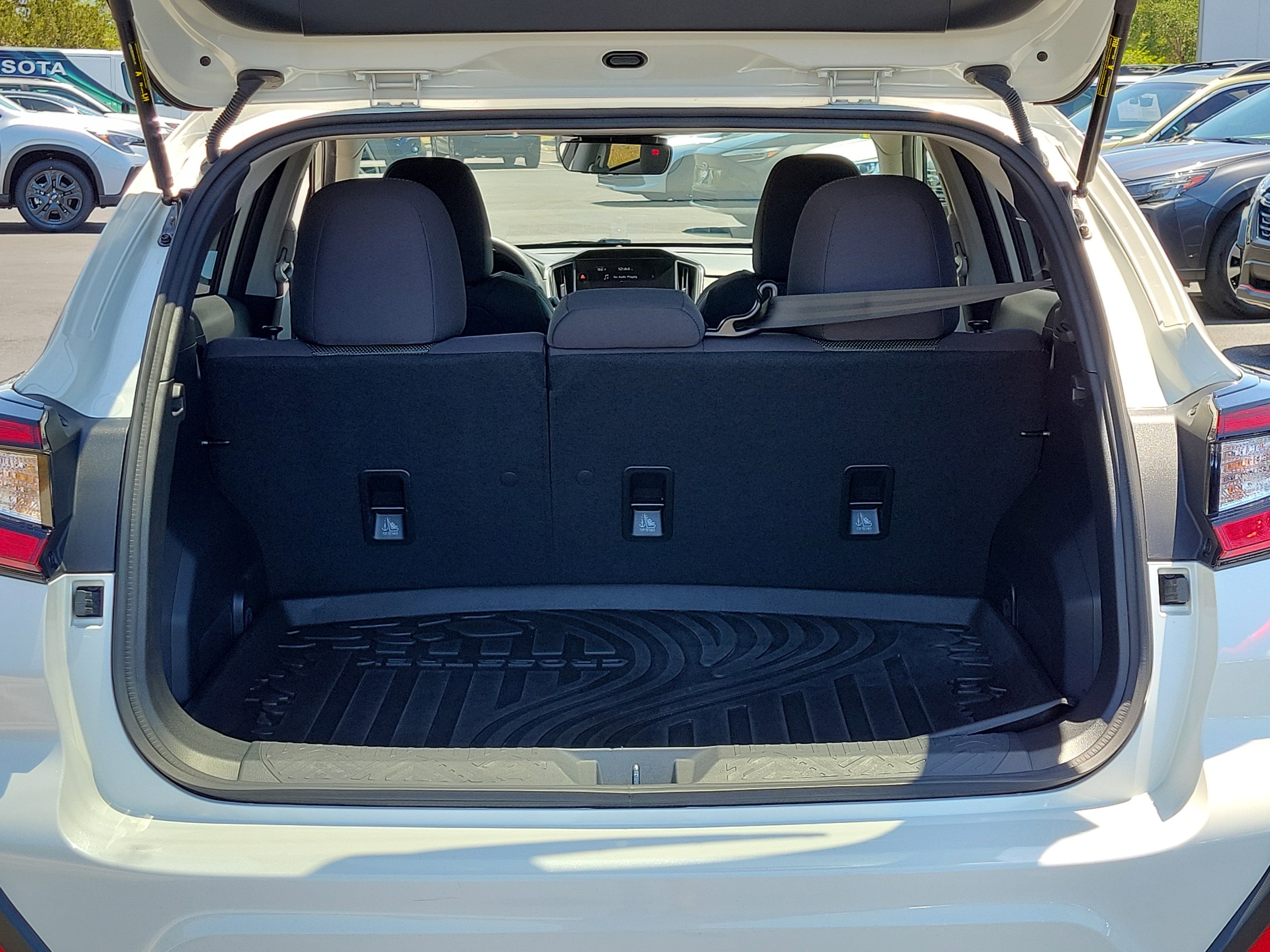 Used 2024 Subaru Crosstrek 2.0i Premium AWD/4WD image 12