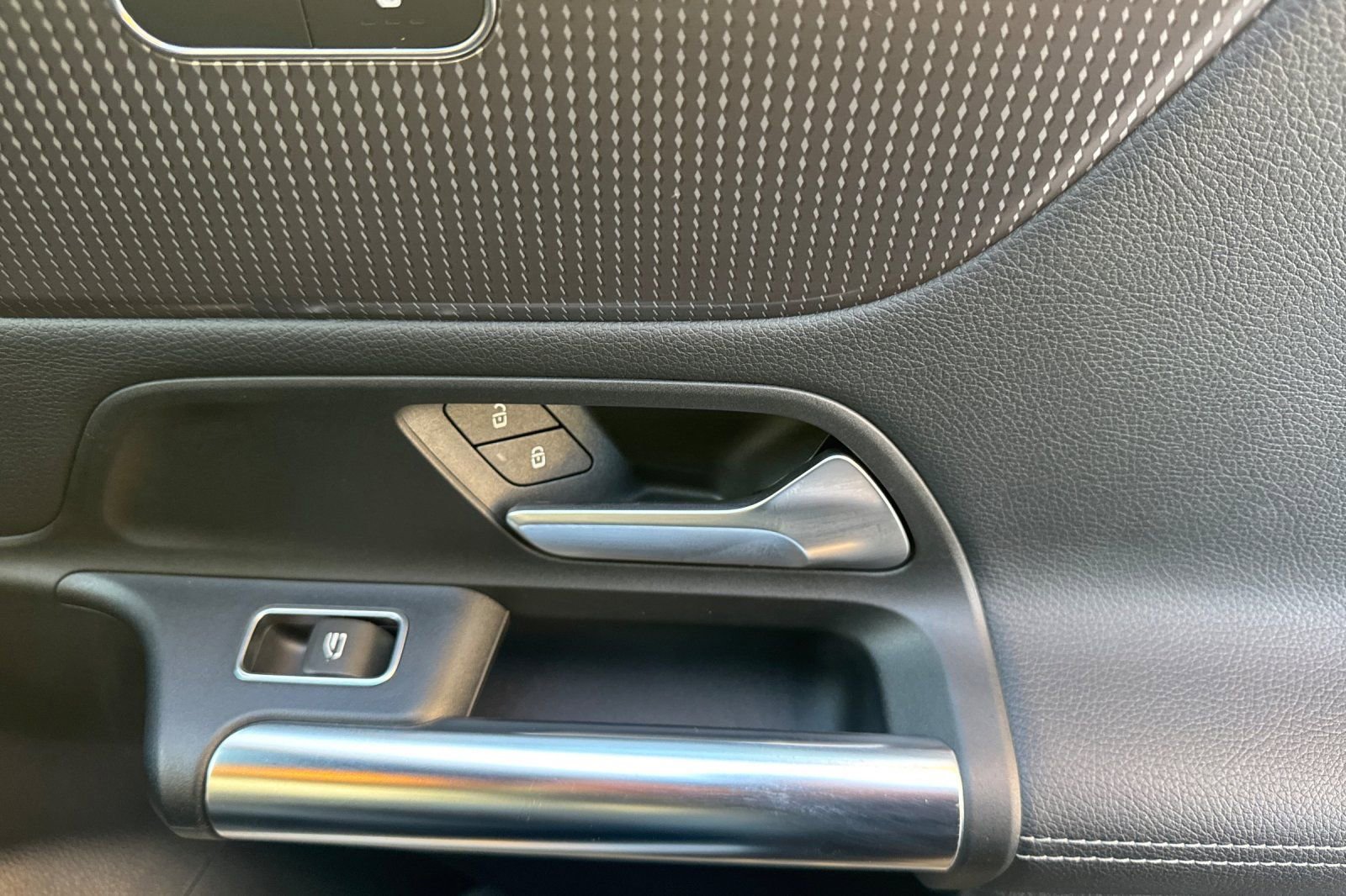 Certified 2022 Mercedes-Benz GLA 250 image 33