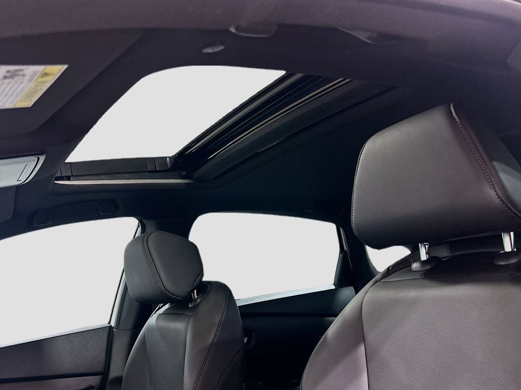 Used 2025 Honda Accord Sport image 18
