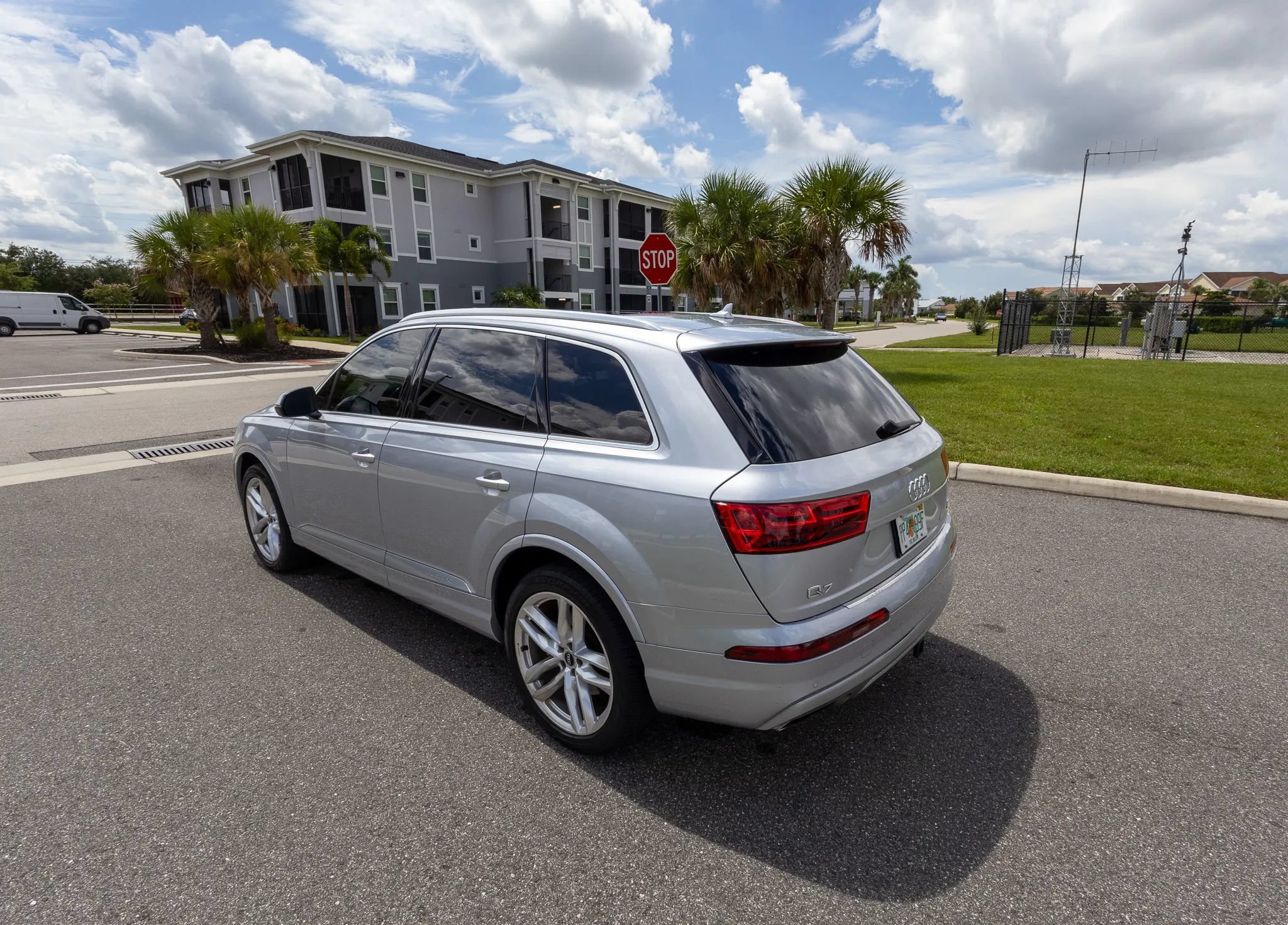Used 2018 Audi Q7 3.0T Prestige w/ Prestige Package AWD/4WD image 3