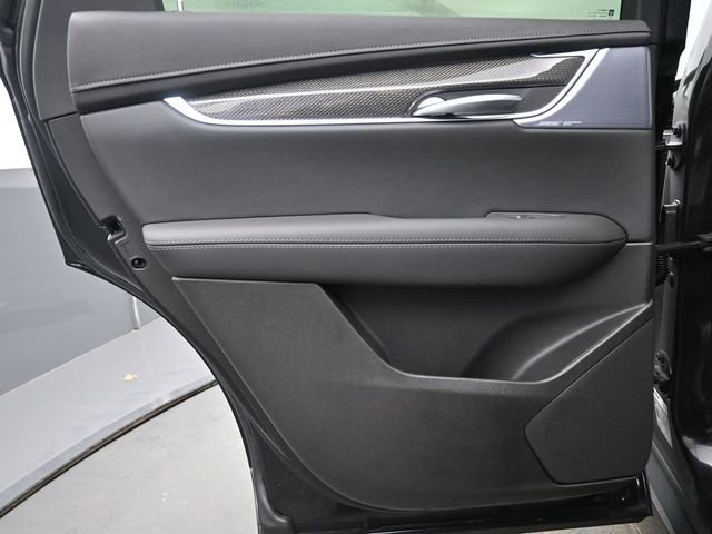 New 2026 Cadillac XT5 Sportv w/ LPO, Onyx Lite Package image 14