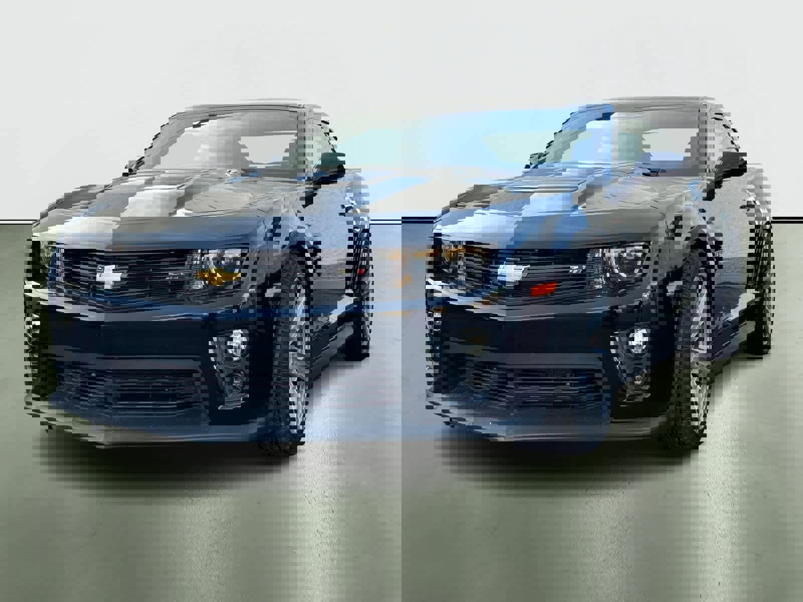 Used 2013 Chevrolet Camaro ZL1 image 2