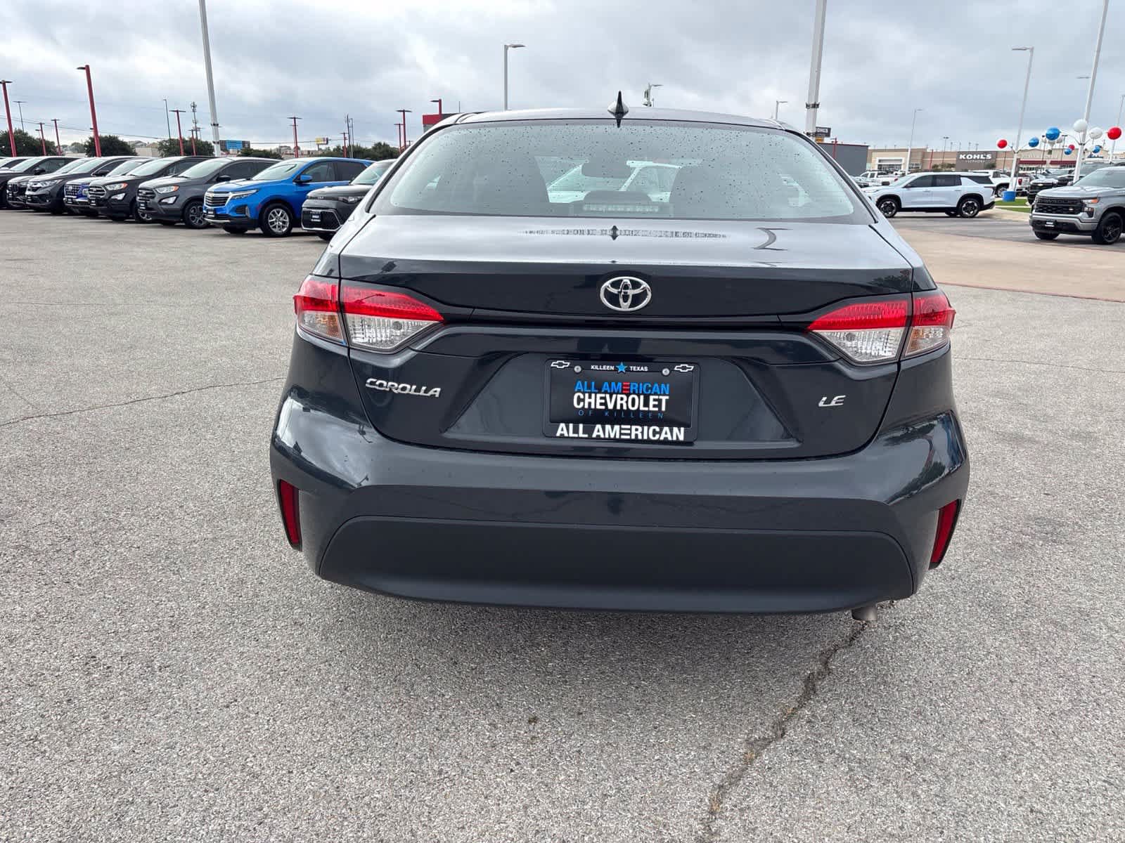 Used 2025 Toyota Corolla LE FWD image 7