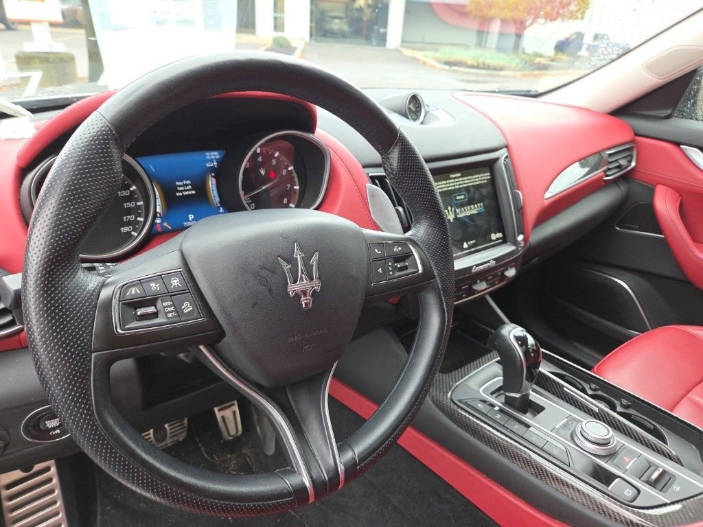 Used 2018 Maserati Levante S GranSport image 16