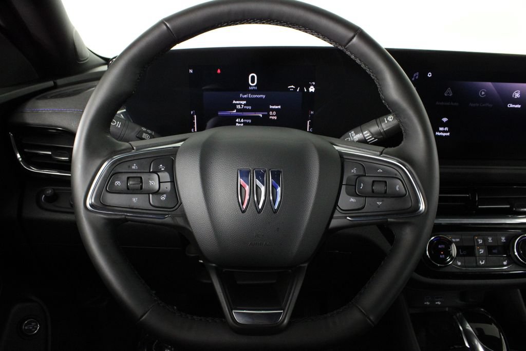 Used 2025 Buick Envista Sport Touring w/ Convenience I Package FWD image 26
