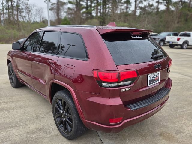 Used 2021 Jeep Grand Cherokee Laredo X image 3