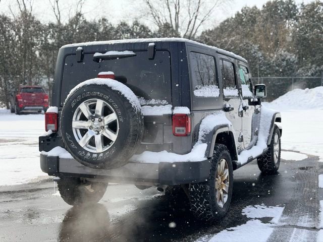 Used 2018 Jeep Wrangler Unlimited Sahara w/ Connectivity Group image 3
