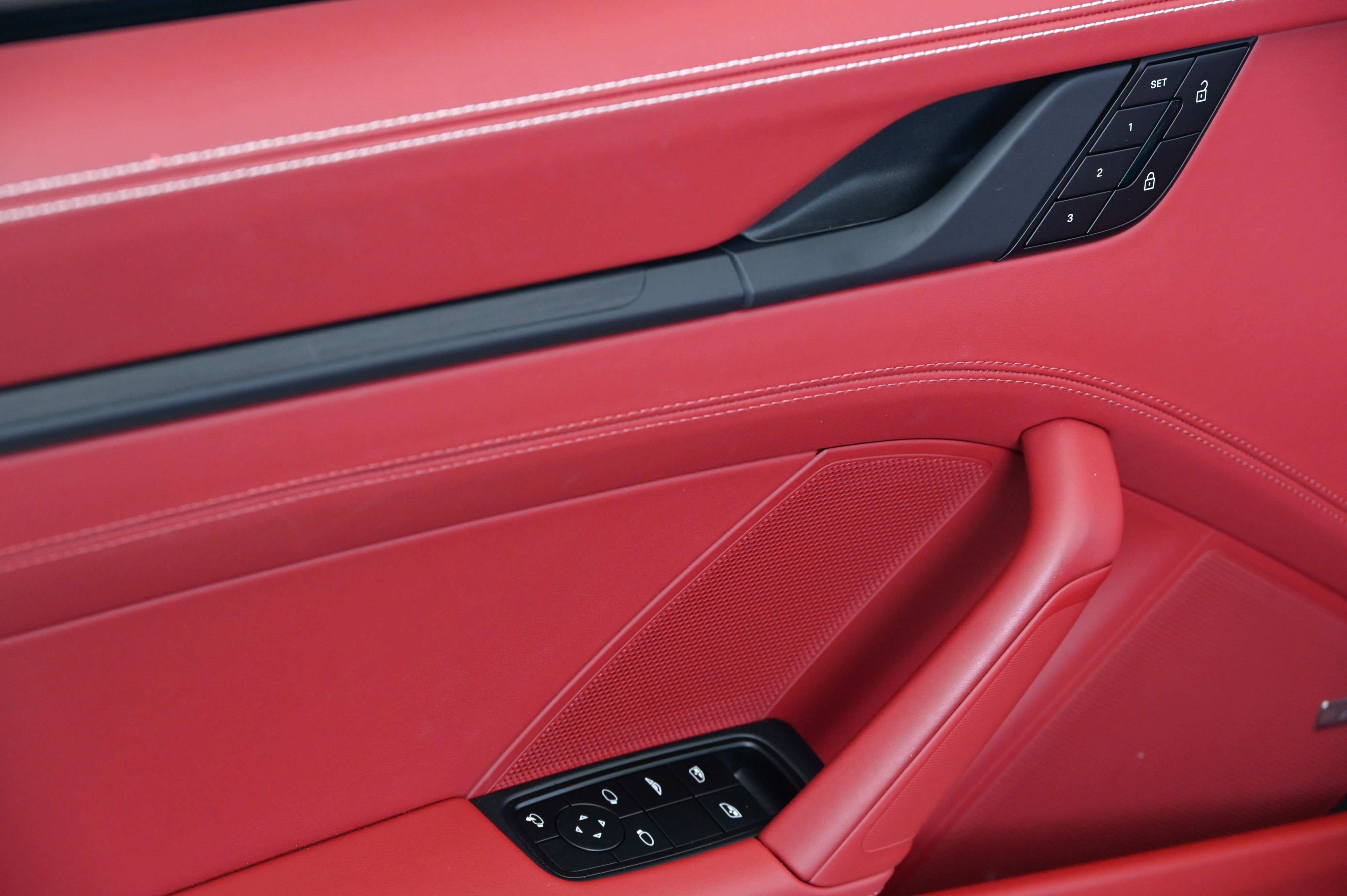 Used 2026 Porsche 911 Carrera GTS image 26