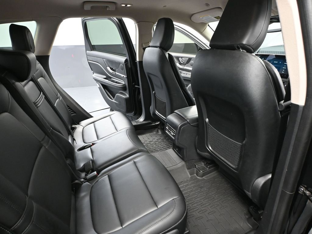 Used 2024 Lincoln Corsair Premiere image 43