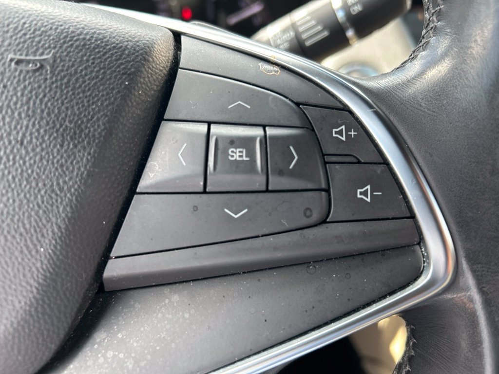 Used 2018 Cadillac XT5 FWD w/ LPO, Wheel Lock Package image 17