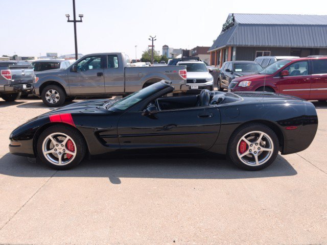 Used 2002 Chevrolet Corvette Convertible w/ Preferred Equipment Group2 RWD image 13