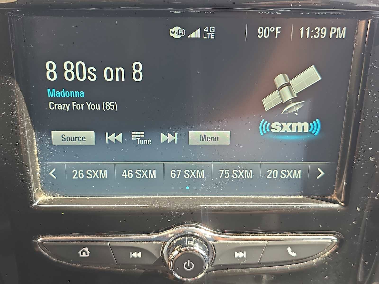 Used 2018 Chevrolet Traverse LT image 20