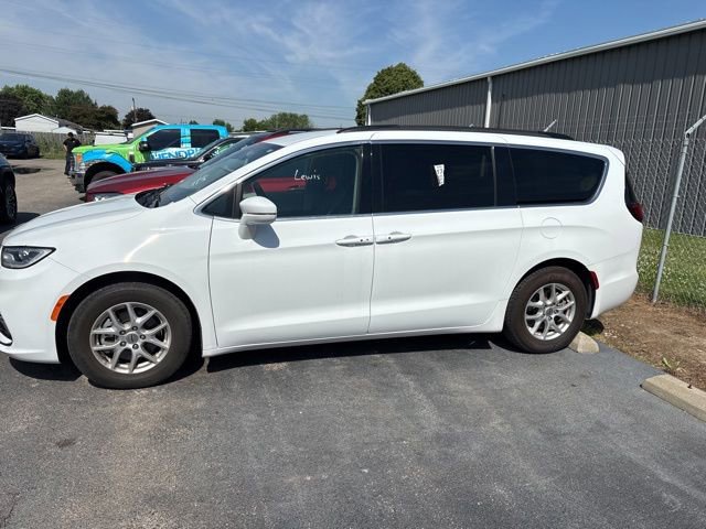 Used 2022 Chrysler Pacifica Touring-L FWD video 1