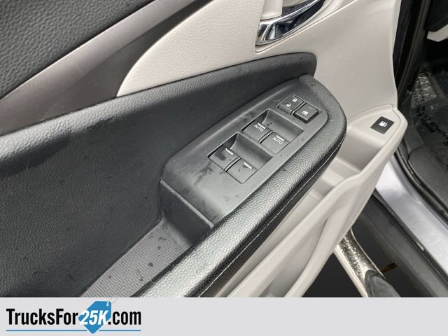 Used 2017 Honda Ridgeline RT image 32