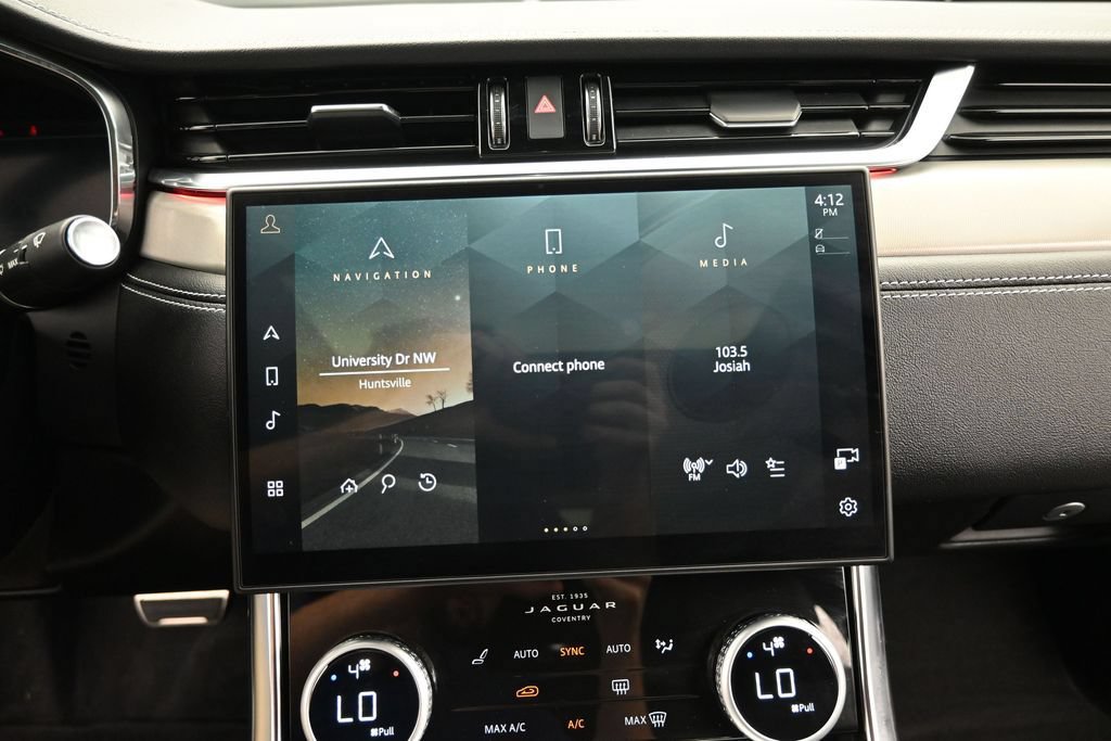 Certified 2024 Jaguar XF R-Dynamic SE AWD/4WD image 26