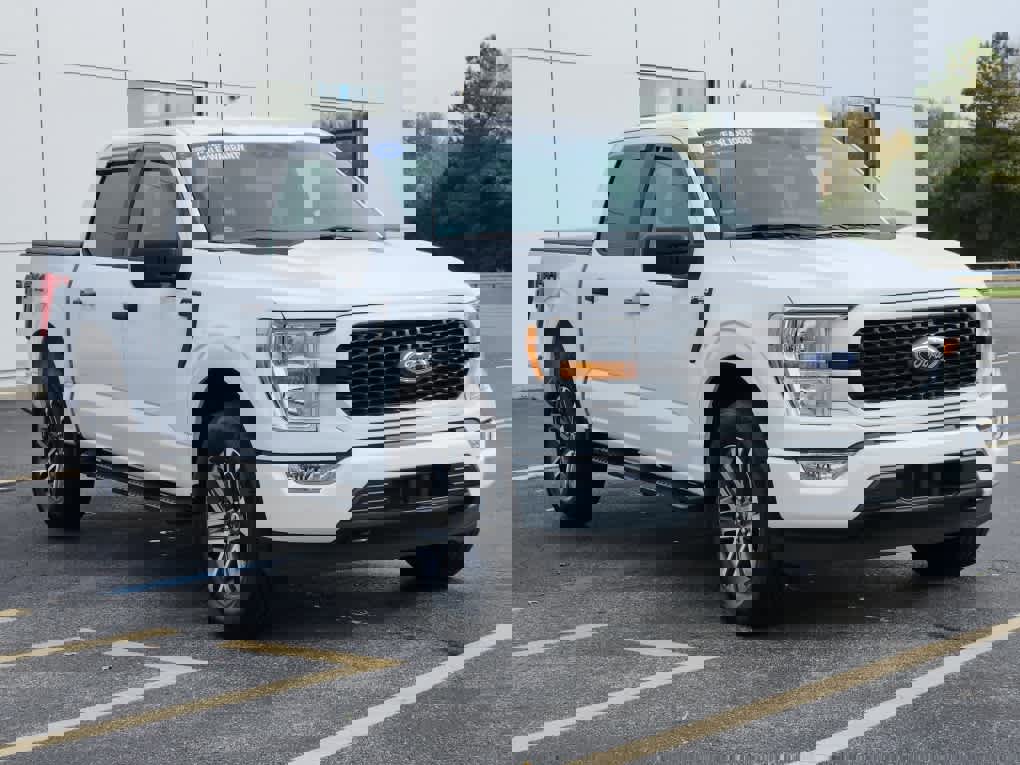 Used 2021 Ford F150 XL w/ STX Appearance Package image 2