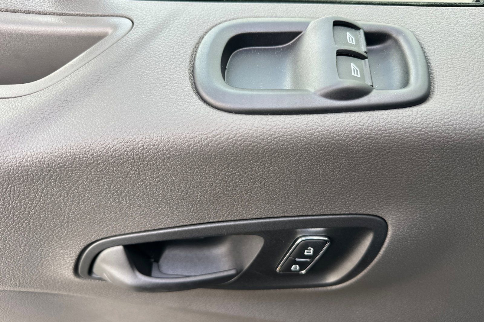 New 2026 Ford Transit 150 Low Roof w/ Load Area Protection Package image 10