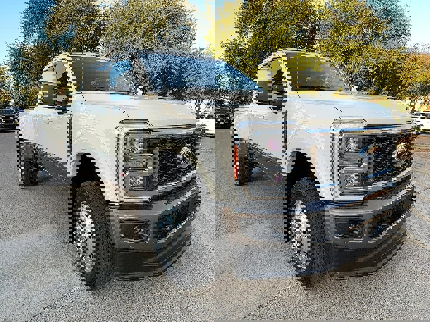 Used 2023 Ford F450 King Ranch w/ FX4 Off-Road Package image 2