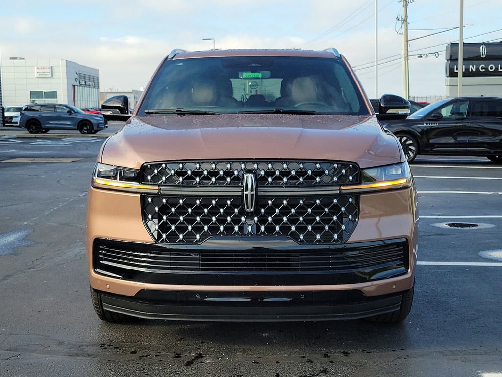 New 2025 Lincoln Navigator L Black Label image 2