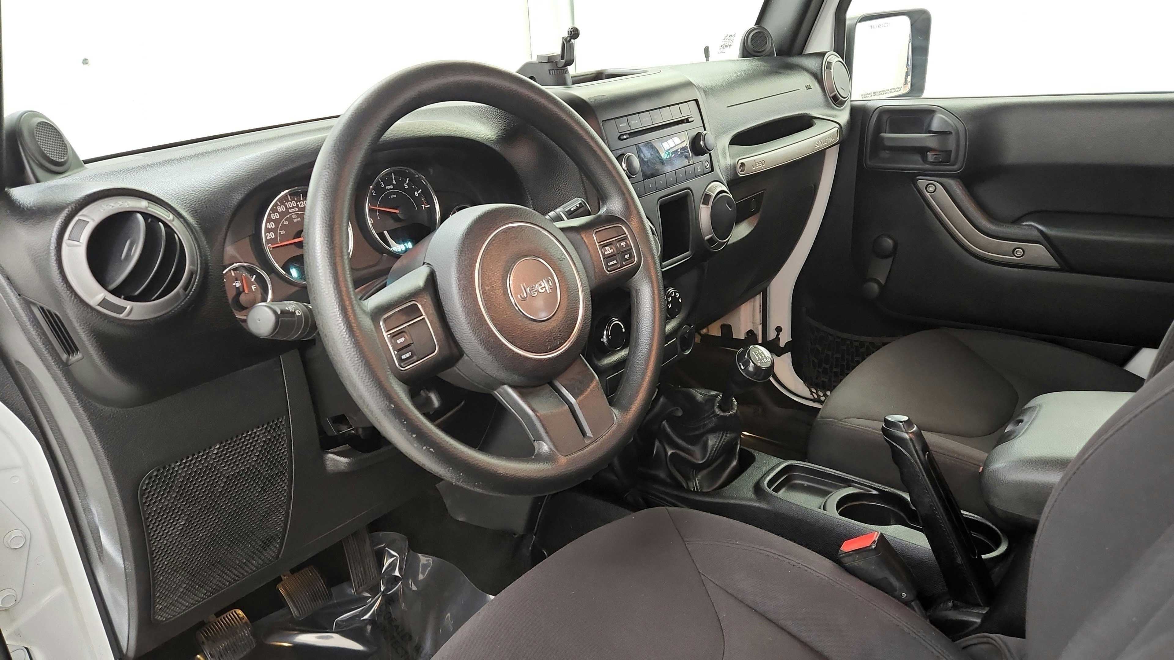 Used 2014 Jeep Wrangler Sport AWD/4WD image 16