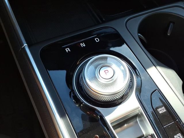 New 2026 Kia Carnival EX image 13