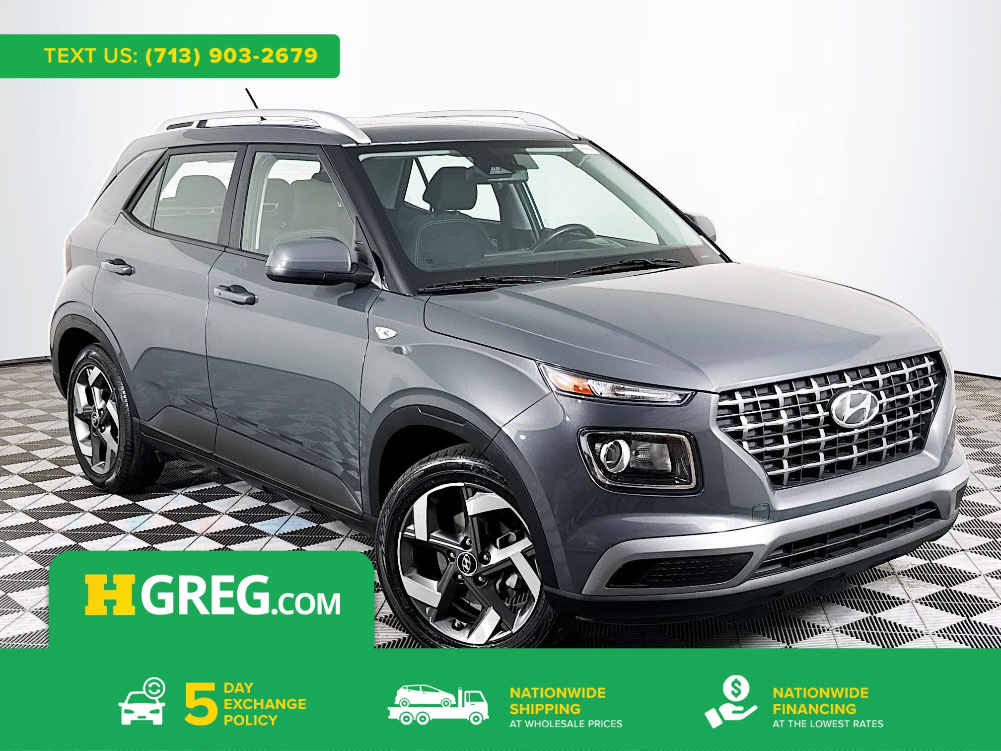 Used 2024 Hyundai Venue SEL image 1