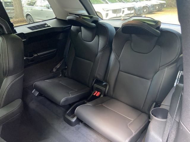 New 2026 Volvo XC90 T8 Ultra w/ Protection Package Premier AWD/4WD image 17