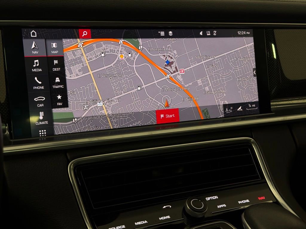Used 2018 Porsche Panamera 4S image 17