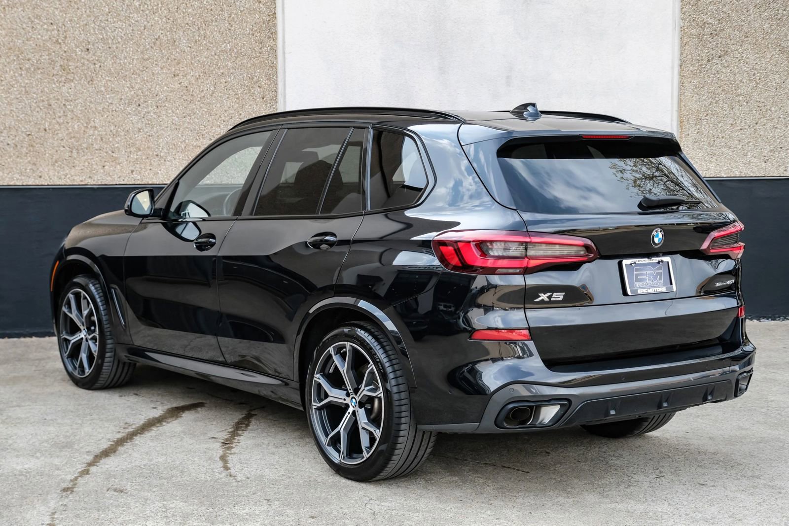 Used 2023 BMW X5 sDrive40i w/ Executive Package image 7