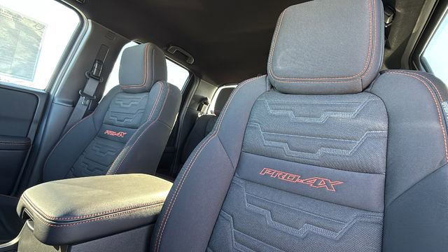 New 2026 Nissan Frontier PRO-4X w/ Pro-4x Convenience Package image 11