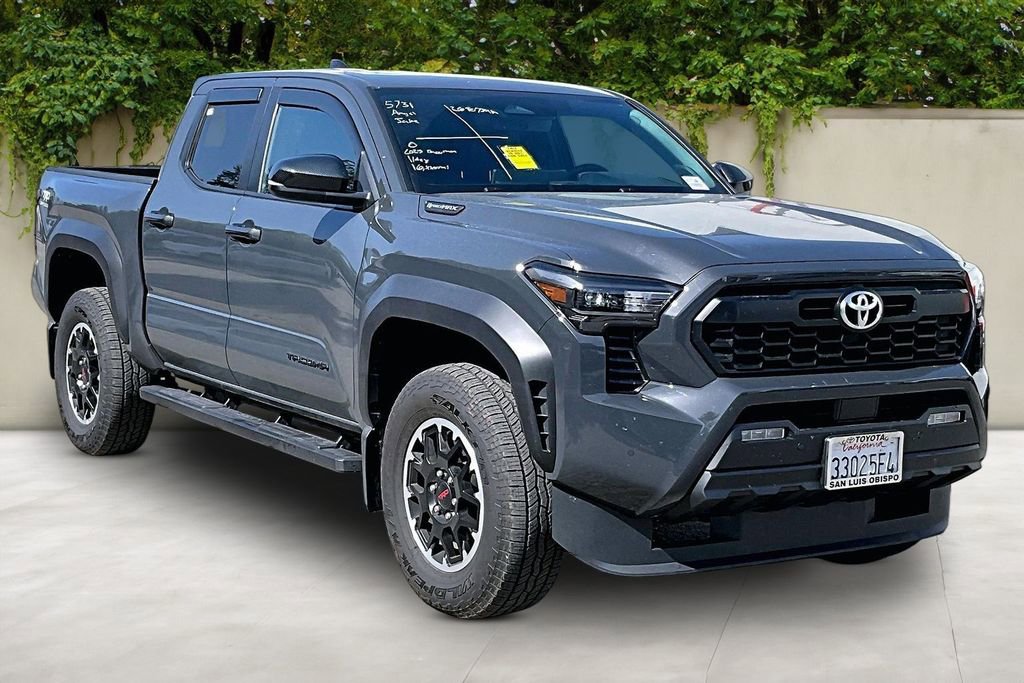 Used 2025 Toyota Tacoma TRD Off-Road w/ TRD Off Road Upgrade Package AWD/4WD image 1