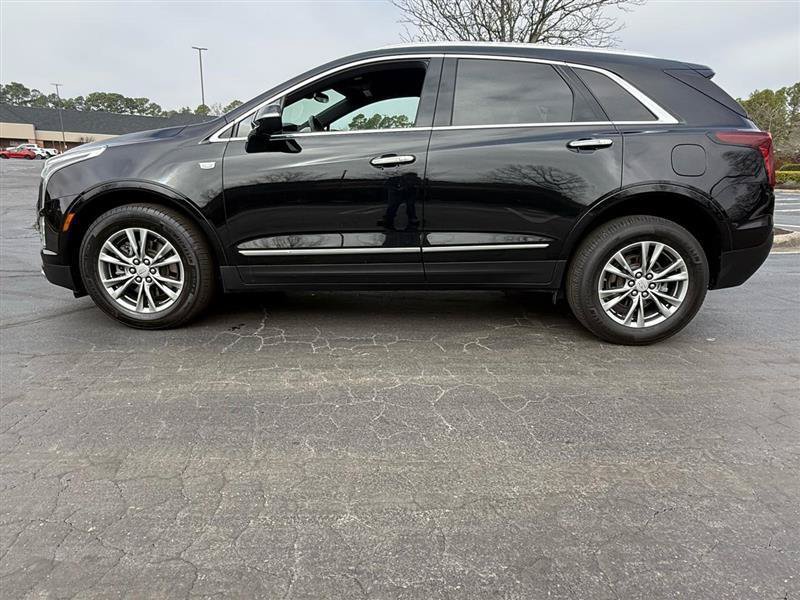 Used 2021 Cadillac XT5 Premium Luxury AWD/4WD image 2