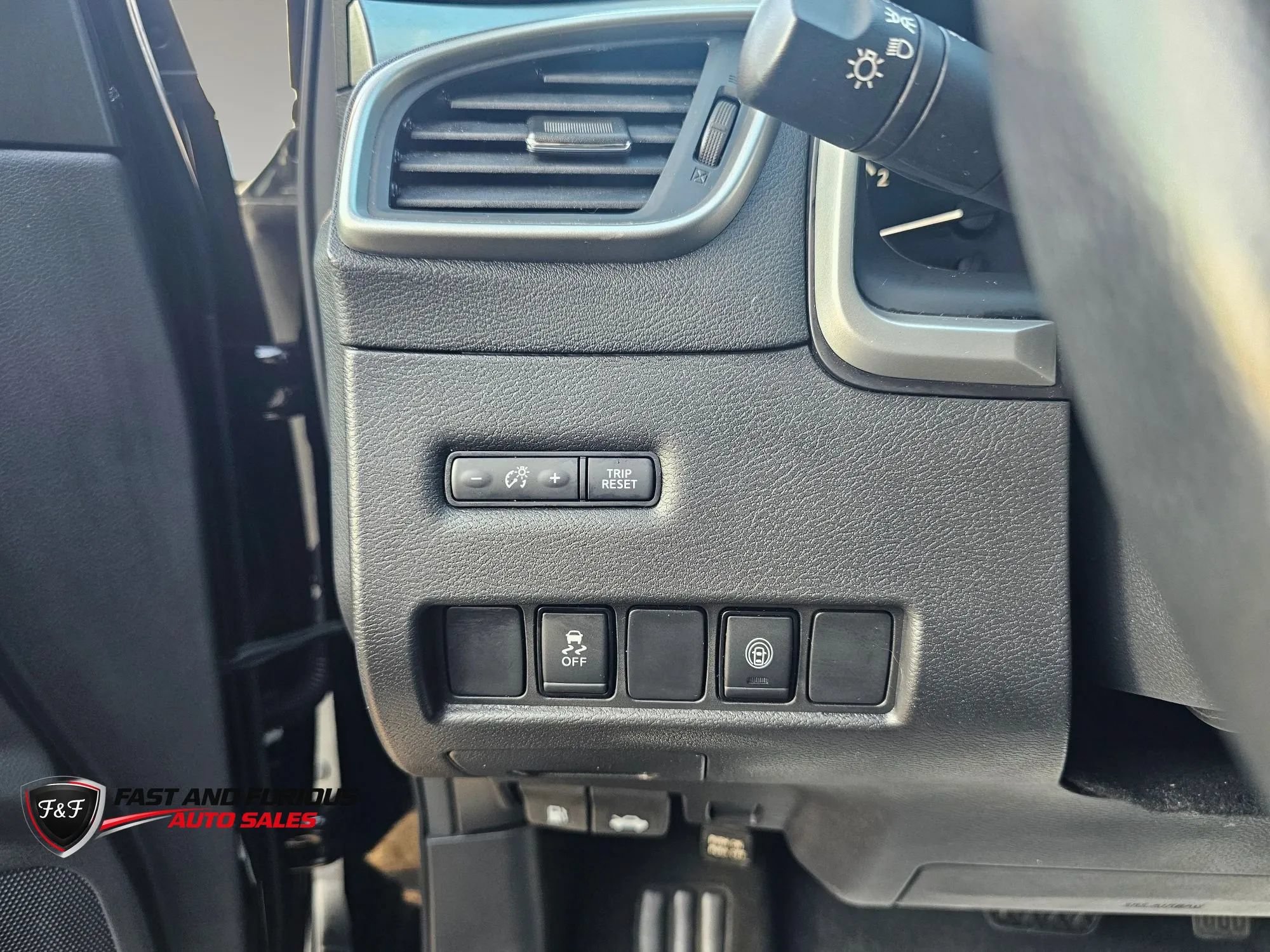 Used 2023 Nissan Murano SV AWD/4WD image 31