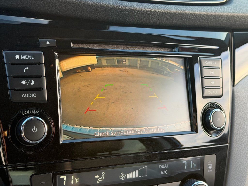 Certified 2020 Nissan Rogue Sport SV FWD image 22