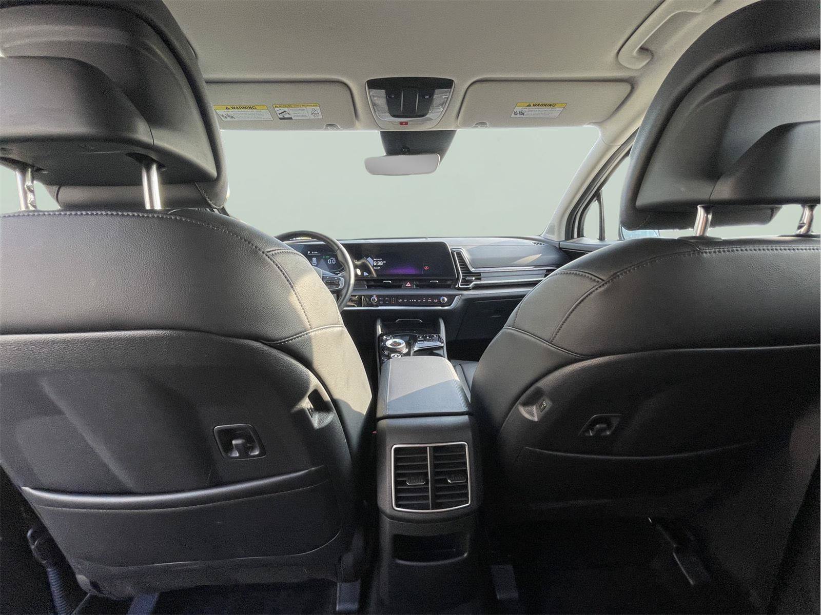 Used 2023 Kia Sportage EX AWD/4WD image 15