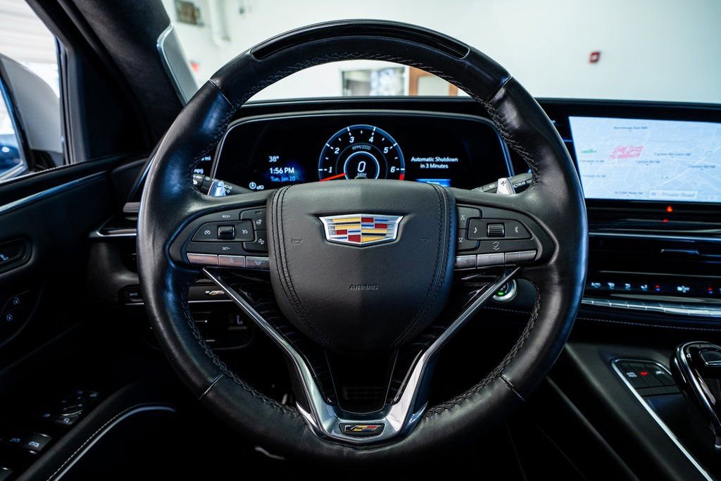 Used 2023 Cadillac Escalade ESV V image 40