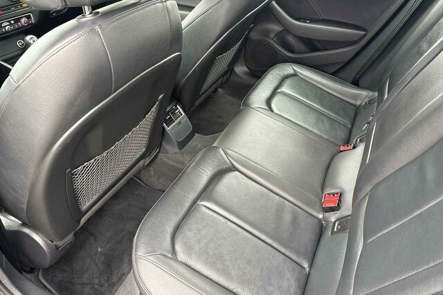 Used 2019 Audi A3 2.0T Premium image 12