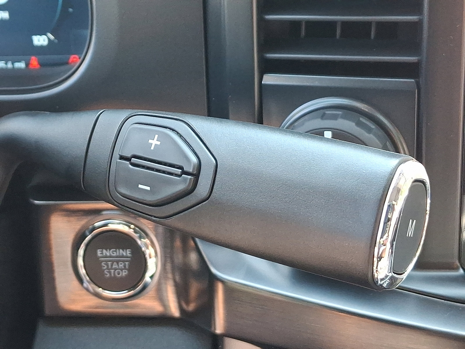 New 2025 Ford F350 Lariat w/ Lariat Ultimate Package image 6