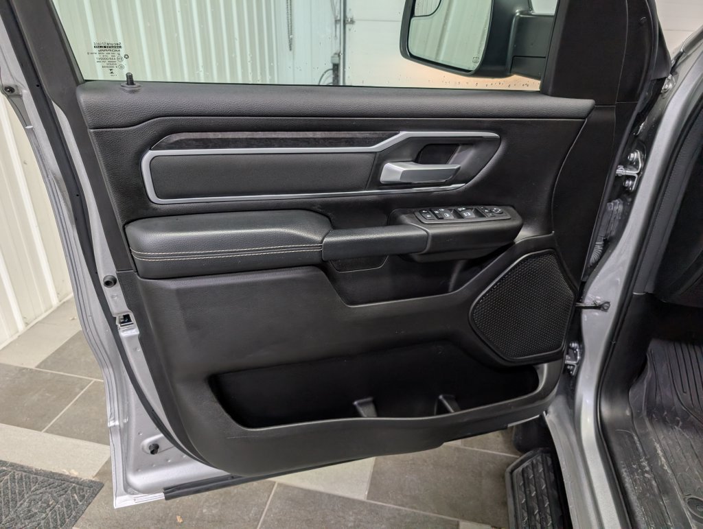 Used 2023 RAM 1500 Big Horn AWD/4WD image 13
