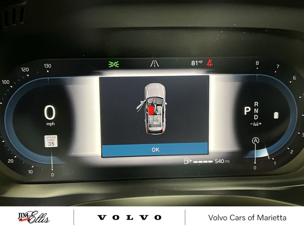 New 2025 Volvo XC60 B5 Core w/ Climate Package image 10