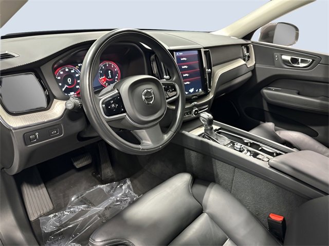 Used 2018 Volvo XC60 T6 Inscription w/ Convenience Package image 14