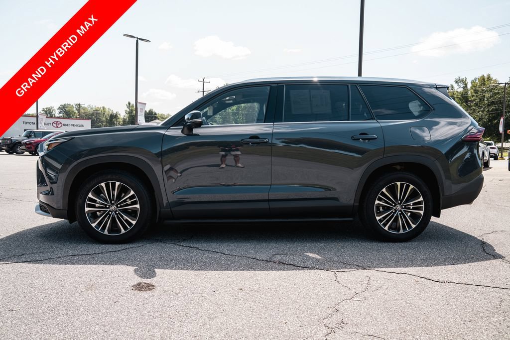 Certified 2026 Toyota Grand Highlander AWD Hybrid image 4