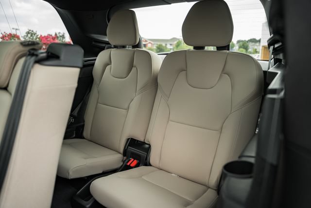 New 2026 Volvo XC90 T8 Plus w/ Protection Package Premier AWD/4WD image 35